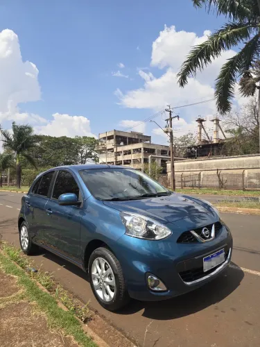 Nissan March SV 1.0 16V Flex Fuel 5P 2015
