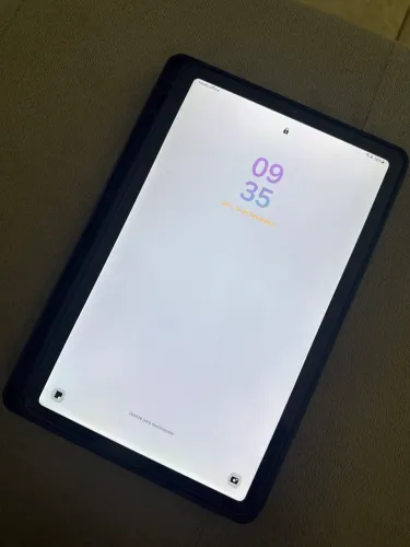 Vende-se Tablet SAMSUNG