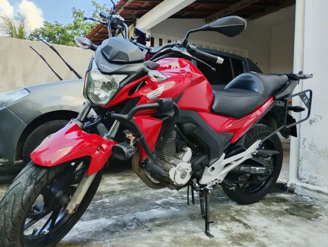 CB Twister 250 - 2016 bem cuidada!