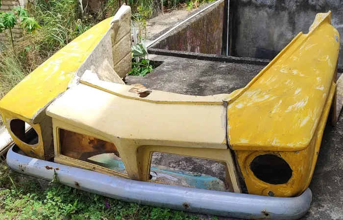 Frente da Rural willys em fibra de vidro 