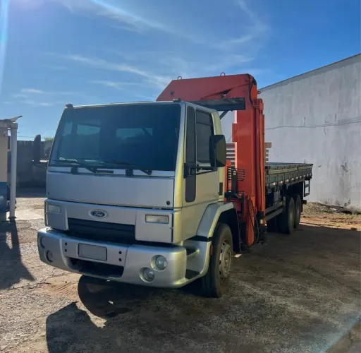 CARGO 2422 MUNCK 20.5 TONELADAS