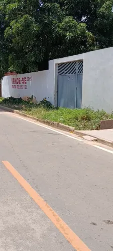 TERRENO MEDINDO 1100M²