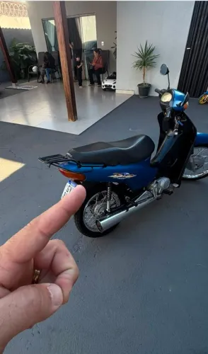 Vendo Honda biz 2001 partida e pedal