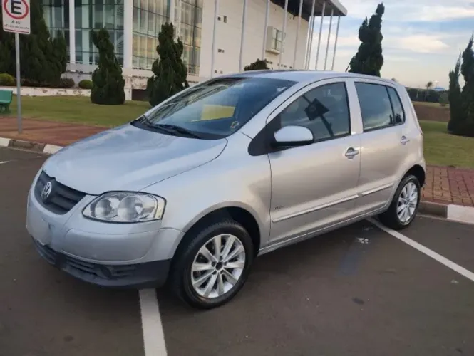 Volkswagen Fox Plus 1.6mi/ 1.6mi Total Flex 8V 4P 2009