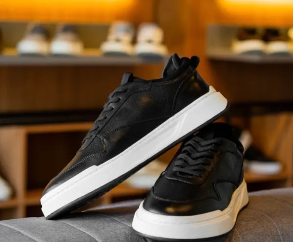 Sapatos de couro