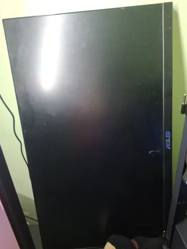 Monitor Asus ips 24 polegadas 144hz descarte de peças 