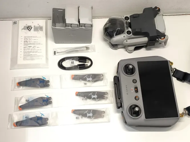 Dji mini 4 pro combo fly more plus com controle de tela mais barato de belo horizonte !