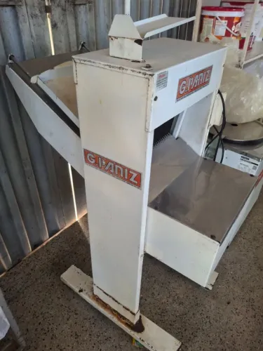 Fatiadora de pão Gpaniz