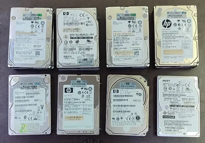 HD SAS 300GB - SERVIDOR - DIVERSOS MODELOS - REVISADOS