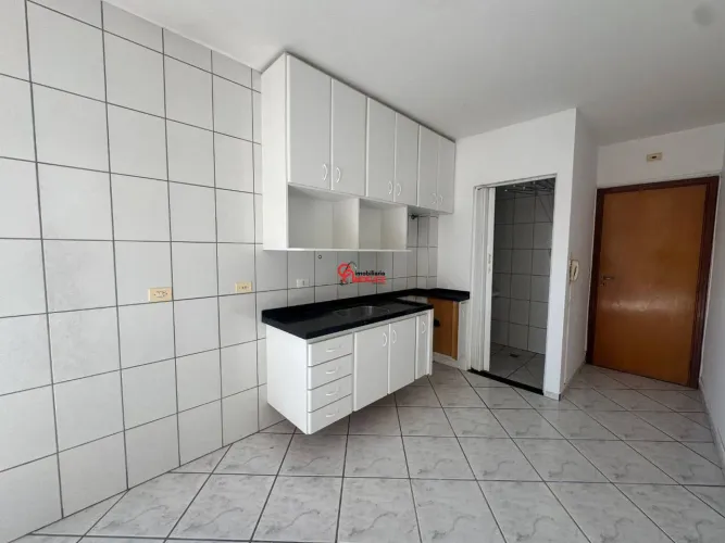 Apartamento com 1 dormitório para alugar, 45 m² por R$ 1.900/mês - Santo Antônio - America
