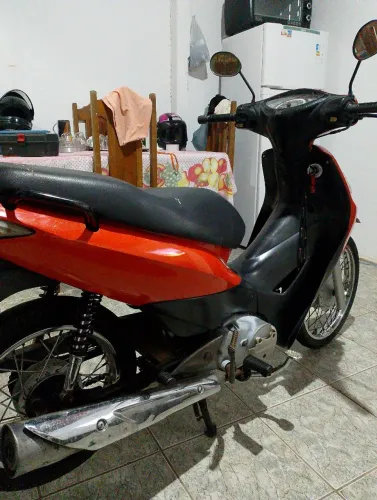 Vendo Biz 2010 atrasada