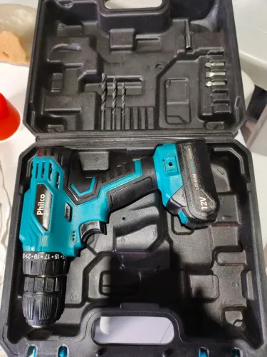 Vendo está Furadeira