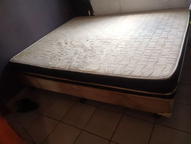 Cama box