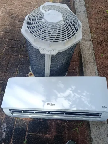 SPLIT 9.000 BTUS INVERTER / INSTALAÇÃO INCLUSA 