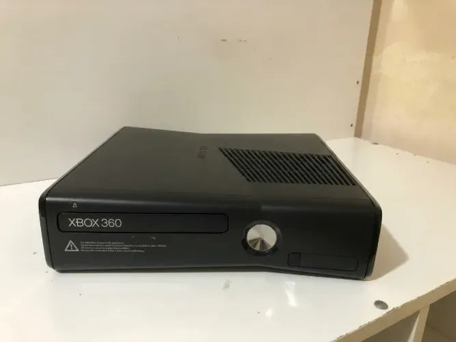 Xbox 360 Impecável Funcionando 100% COM HD Externo com Xploit e vários jogos!