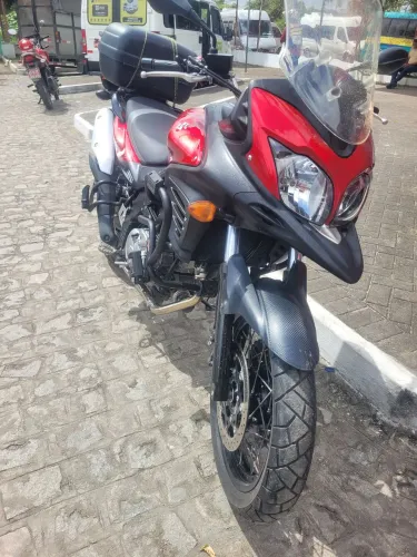 Vstron XT 650cv