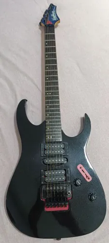Guitarra Washburn WG228