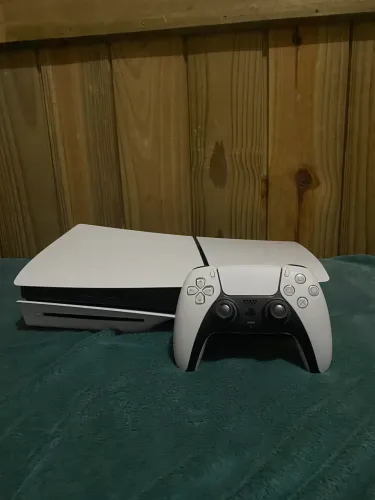PlayStation 5 Slim Com 2 Jogos E Um Controle Com Protetor De Analógico