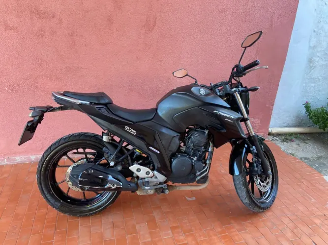 Yamaha FZ25 250 ? 2023 ? Preta
