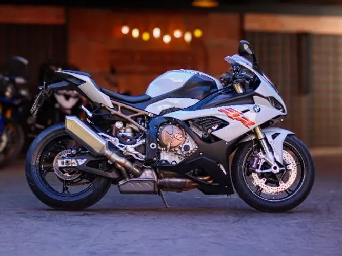 BMW S 1000 RR 1000 cc 