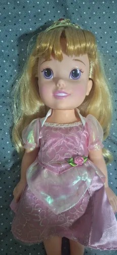 Boneca Aurora Bela Adormecida