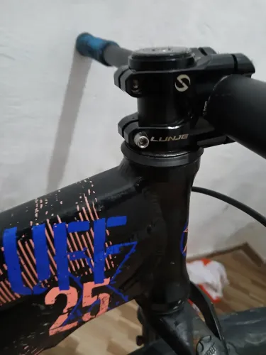 Bicicleta aro 26 viking x tuff 25