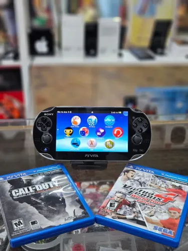 Psvita com 2 jogos originais