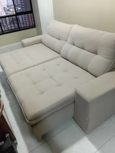 Sofá Retrátil 4 lugares Semi Novo