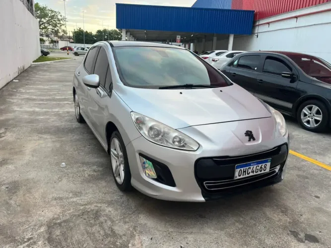 Peugeot 308 Allure 2.0 Flex 16V 5P Aut. 2013