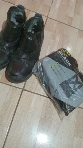 Cinta e bota 