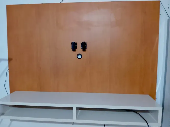 Painel para TV até 65"