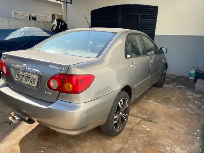 Toyota Corolla XLI 1.6 16V 110cv Aut. 2003