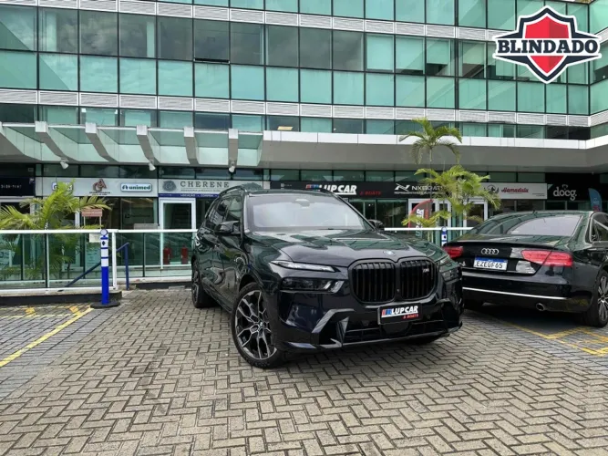 BMW X7 M60i 4.4 V8 Bi-TB Aut.(híbrido) 2025
