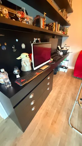 Bancada para sala / escritório