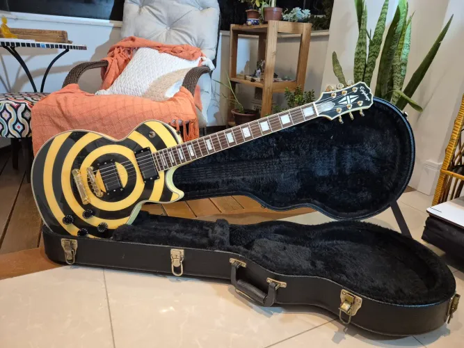 Guitarra Epiphone Les Paul Custom Zakk Wylde Bullseye