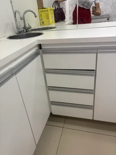 Vendo Clínica Odontológica completa, situada no Gran Dirceu shopping: 