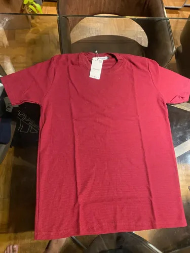 Camiseta Zara Man Texturizada Waffle Vinho Bordo - Tam M (Nova Com Tag)