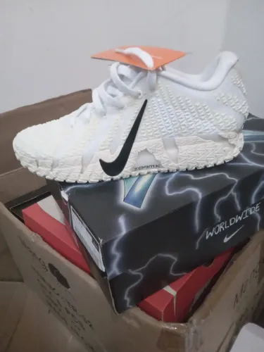 Raridades da Nike. Para amantes da marca.