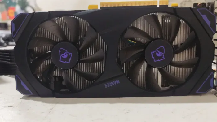 Vendendo GTX1660TI