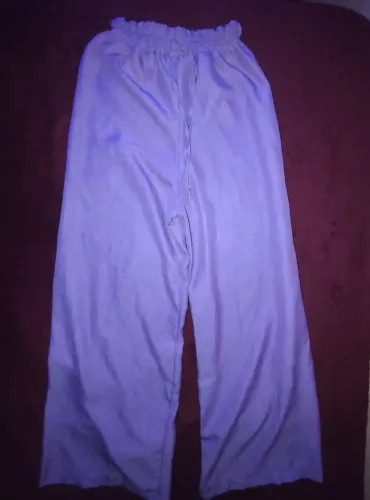 calça feminina modelo pantalona