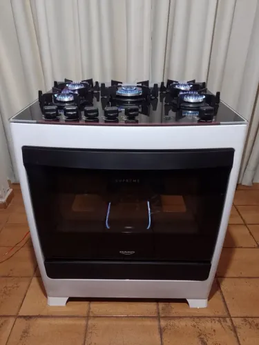 Fogão Dako mesa de vidro impecável semi-novo acendimento elétrico 