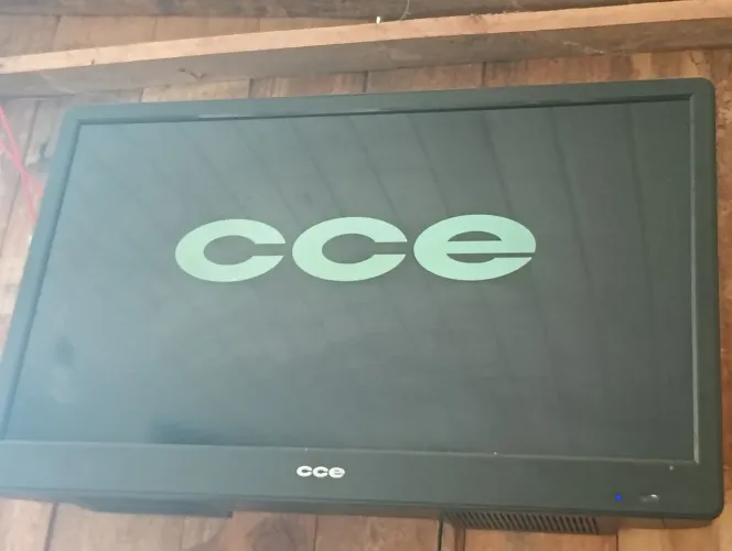 TV CCE 32 polegadas