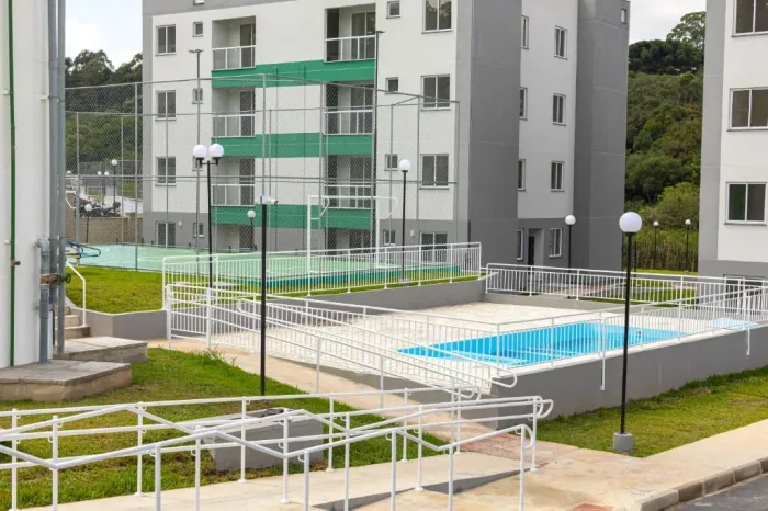 C-AP4566 Apartamento (Novo) 2Q, Sacada C/ Churrasqueira à Venda | Condomínio Clube c/ Pisc