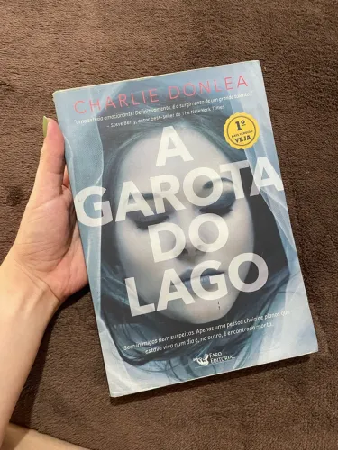 Livro: A garota do lago, de Charlie Donlea