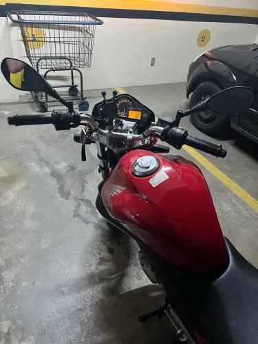 CB 300R - 2011