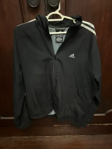 Casaco adidas 