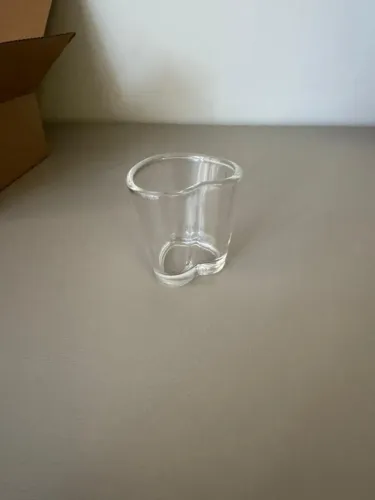 Conjunto com 12 Unidades de Copo para Shot e Decoração em Vidro de Coração 50ml - Lyor