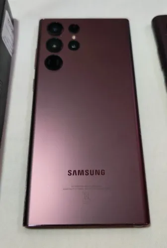 Samsung Galaxy S22 Ultra 256 Vinho - Perfeito estado