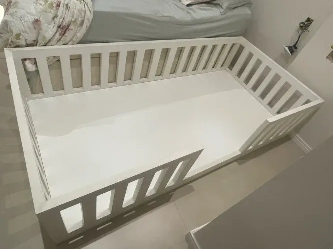 Cama montessoriana