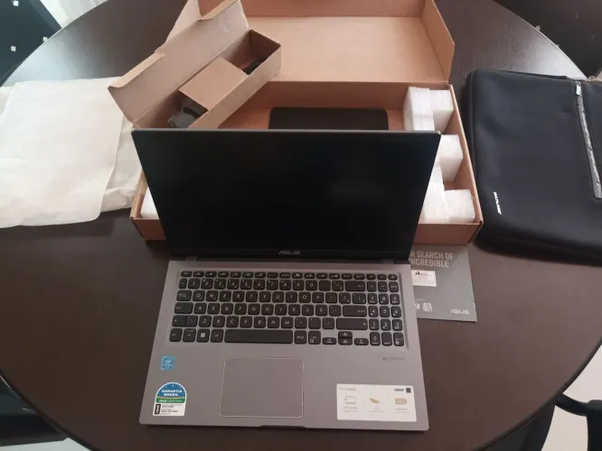 Notebook Asus X515M